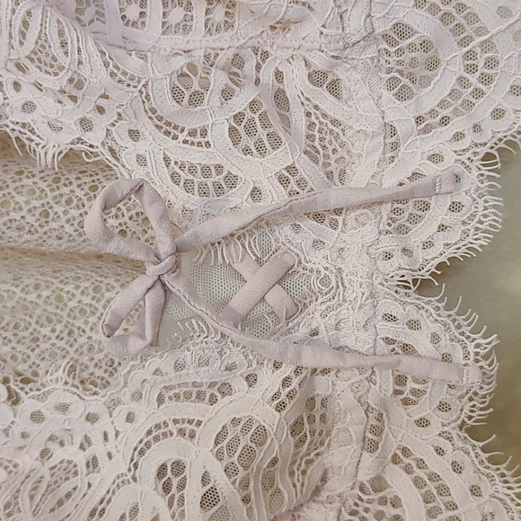 VS Lace Bralette - Picture 5 of 9